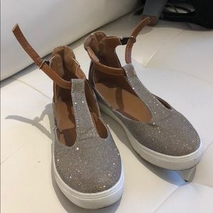 Glitter tennis shoes